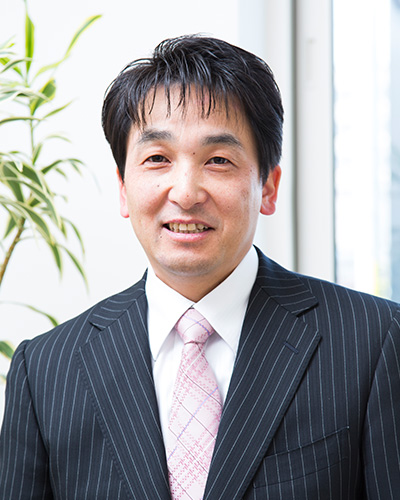 代表取締役 鈴木 和之(薬剤師)